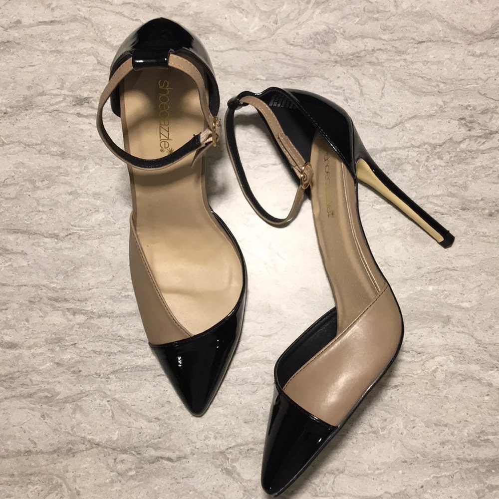 SHOEDAZZLE size US10 pointy toe heel, tan & black